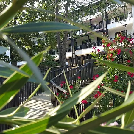 Complex Strandzhata 3*