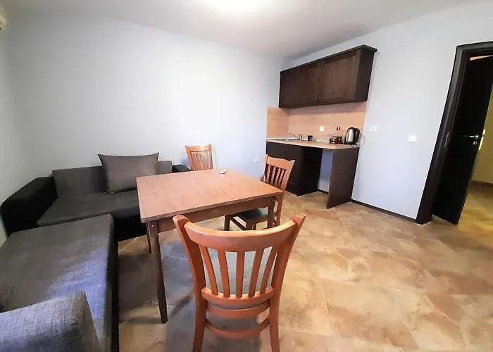 Хотел комплекс странджата 3*